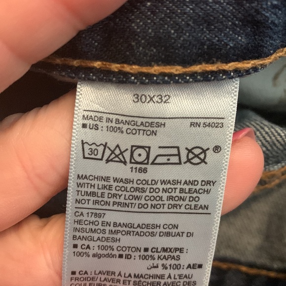 Old Navy jeans - Picture 5 of 5